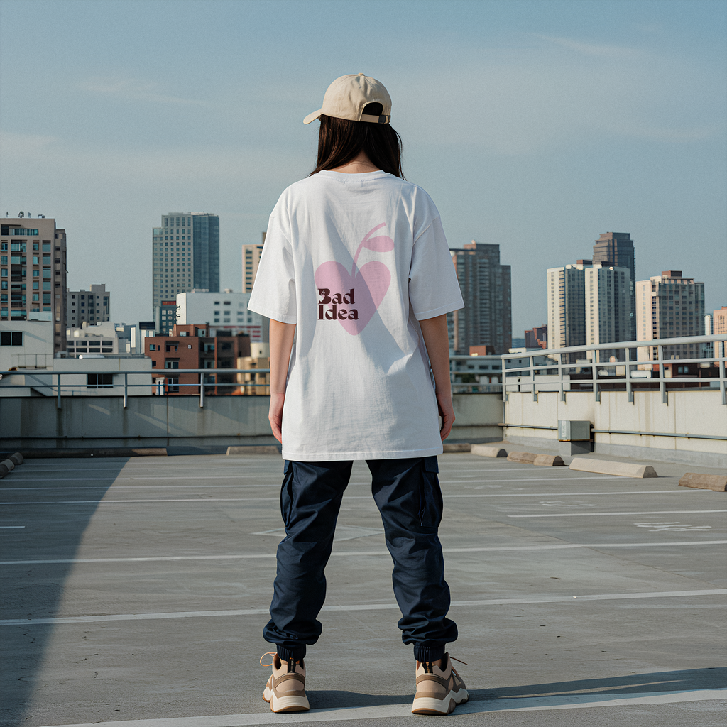 Pink Heart BAD IDEA - Camiseta